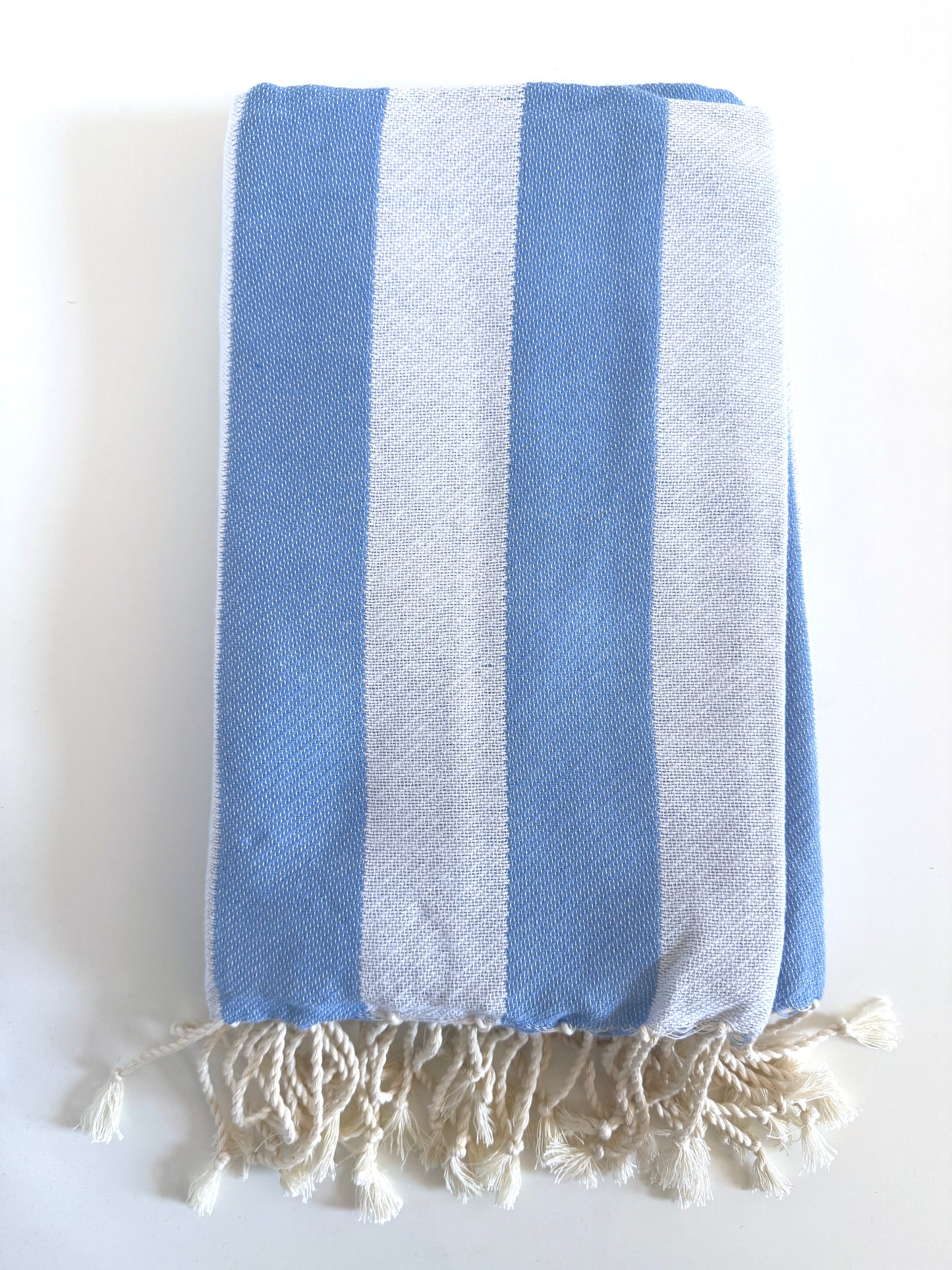 Telo mare a righe azzurro e bianco