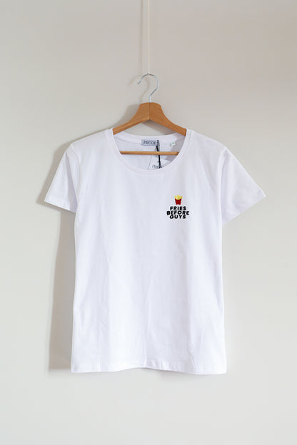 Tshirt "fries before guys"