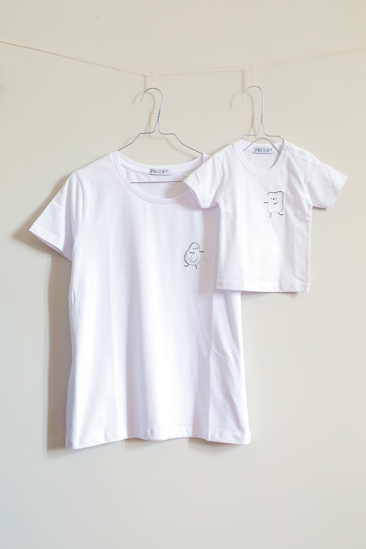Tshirt di coppia mamma e 3 bimbi "Avocado ToasTEE"
