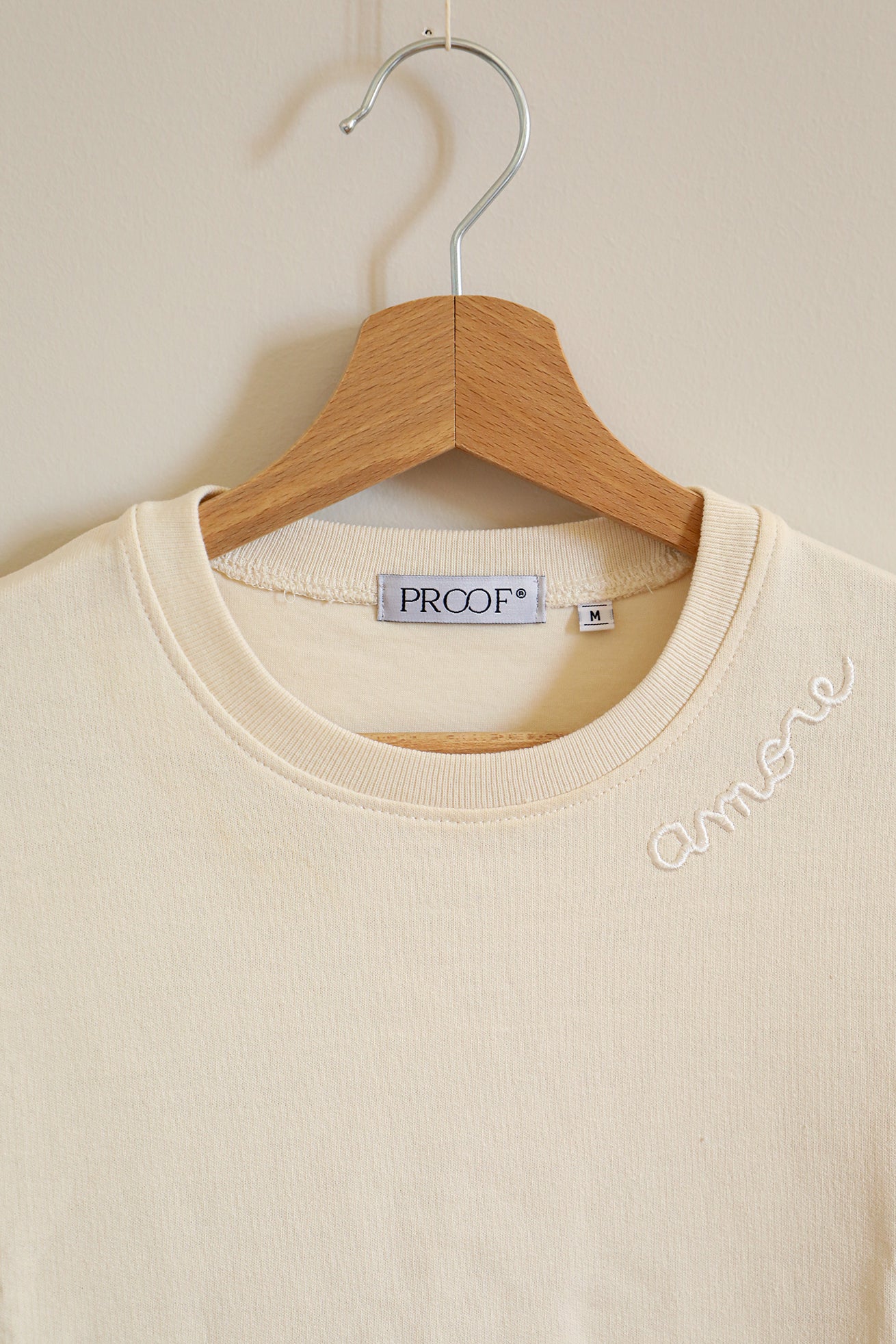 Felpa "Amore" color crema