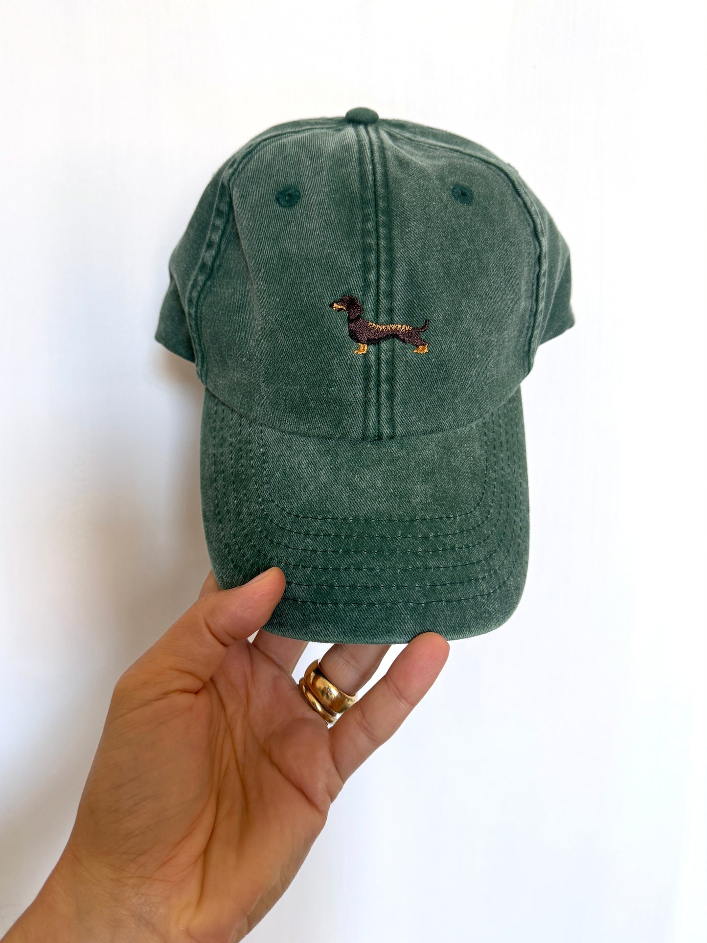 Cappellino verdone "bassotto"