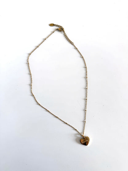 Collana cuoricino "MOM"