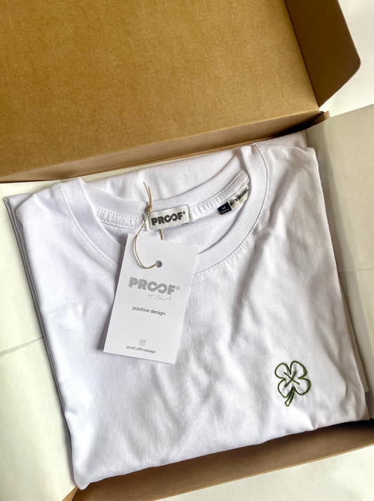 Tshirt quadrifoglio